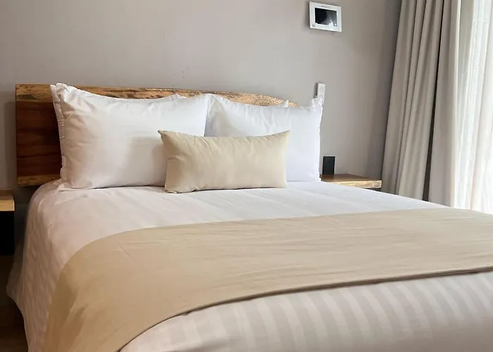 Mundo Maya Aeropuerto Hotel 3*